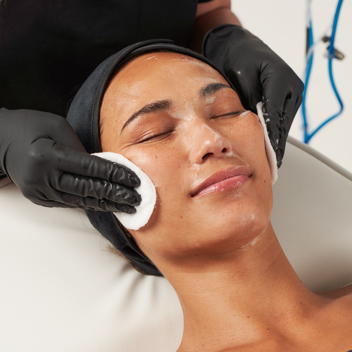 HydraGlow Pre-Extraction Peel